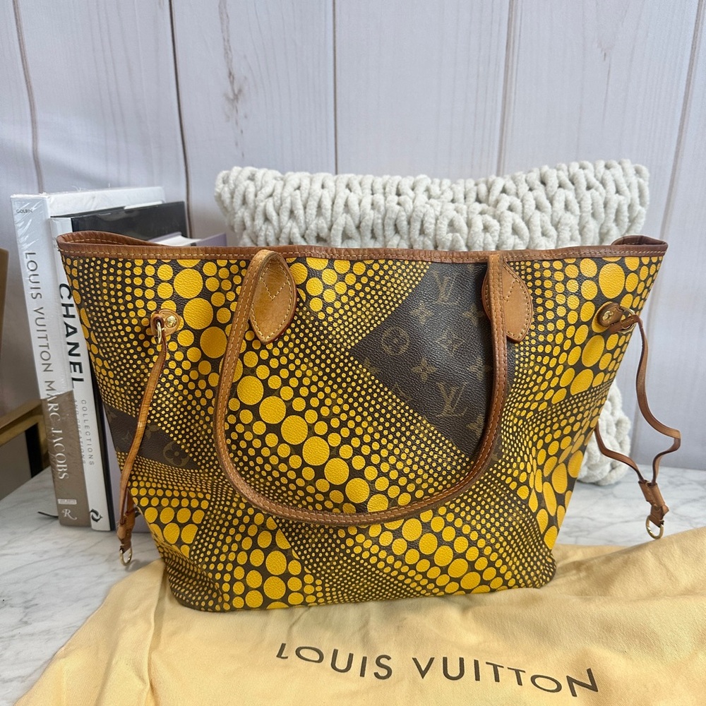 Louis Vuitton Yayoi Kusama Limited Edition tote